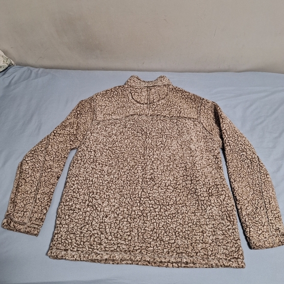 Grizzly Sherpa mens pullover sweater in a size large. Pre-loved in great shape. - Picture 3 of 6